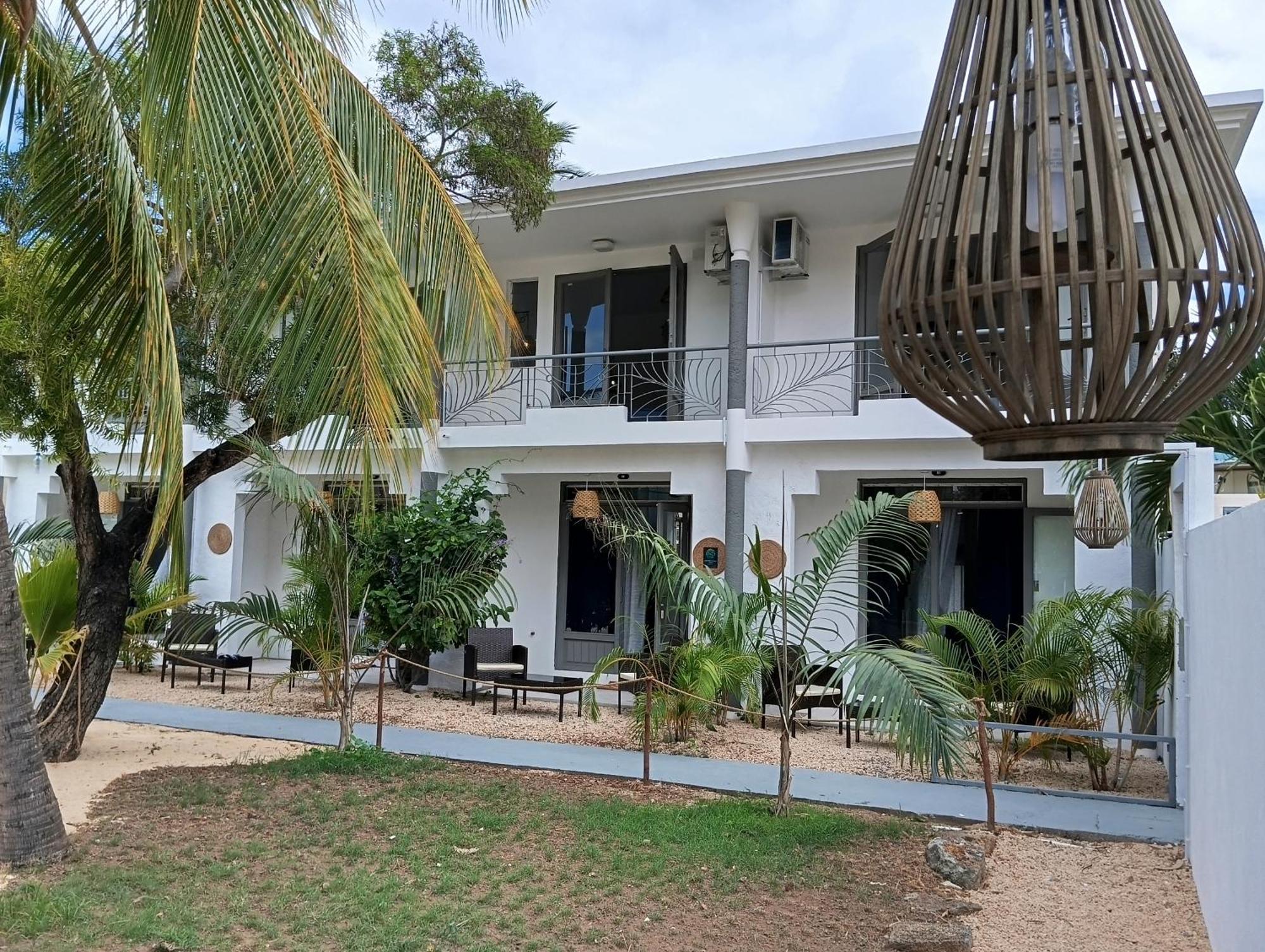 Exotica Sense Aparthotel Flic en Flac ภายนอก รูปภาพ