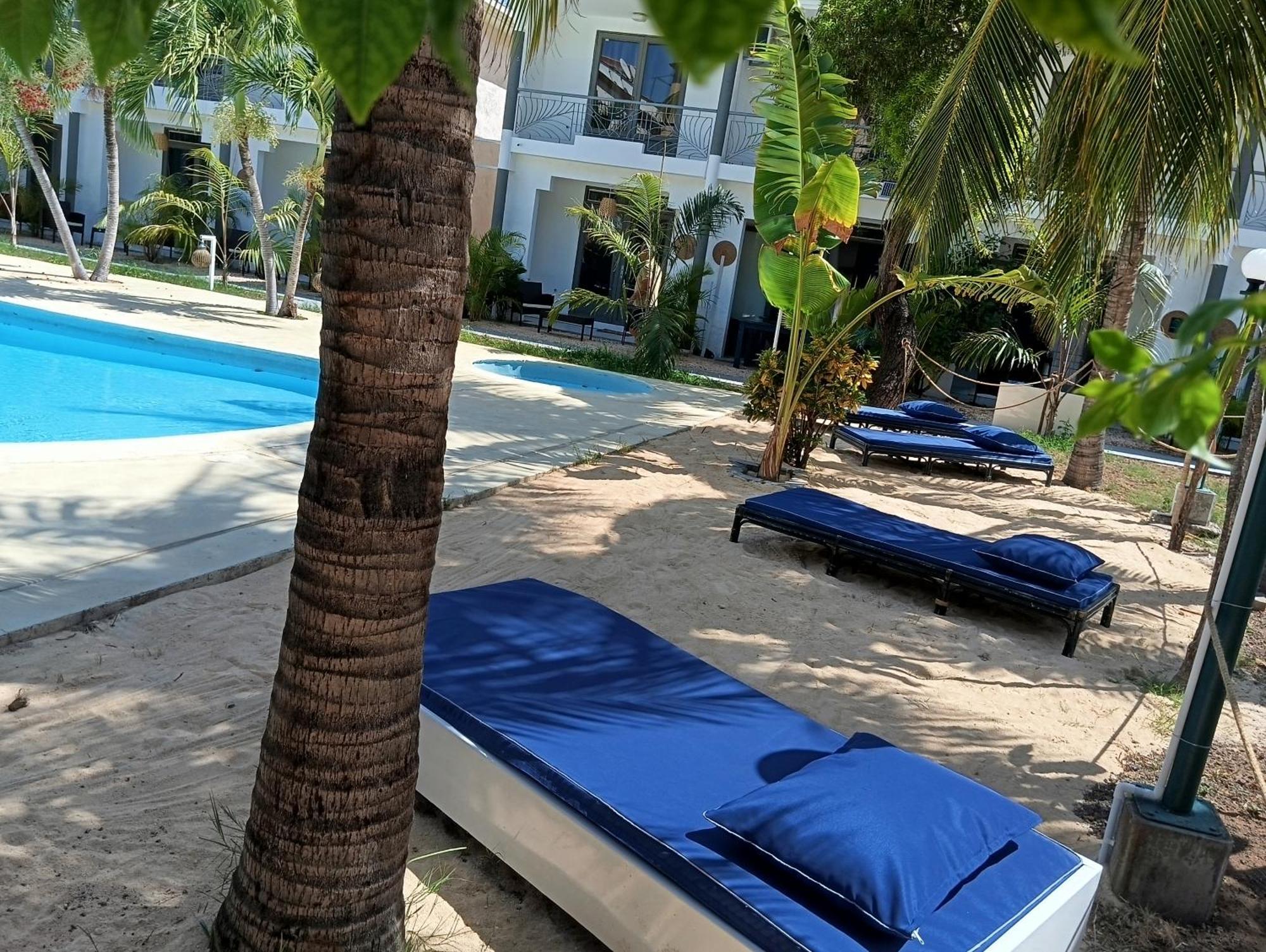 Exotica Sense Aparthotel Flic en Flac ภายนอก รูปภาพ