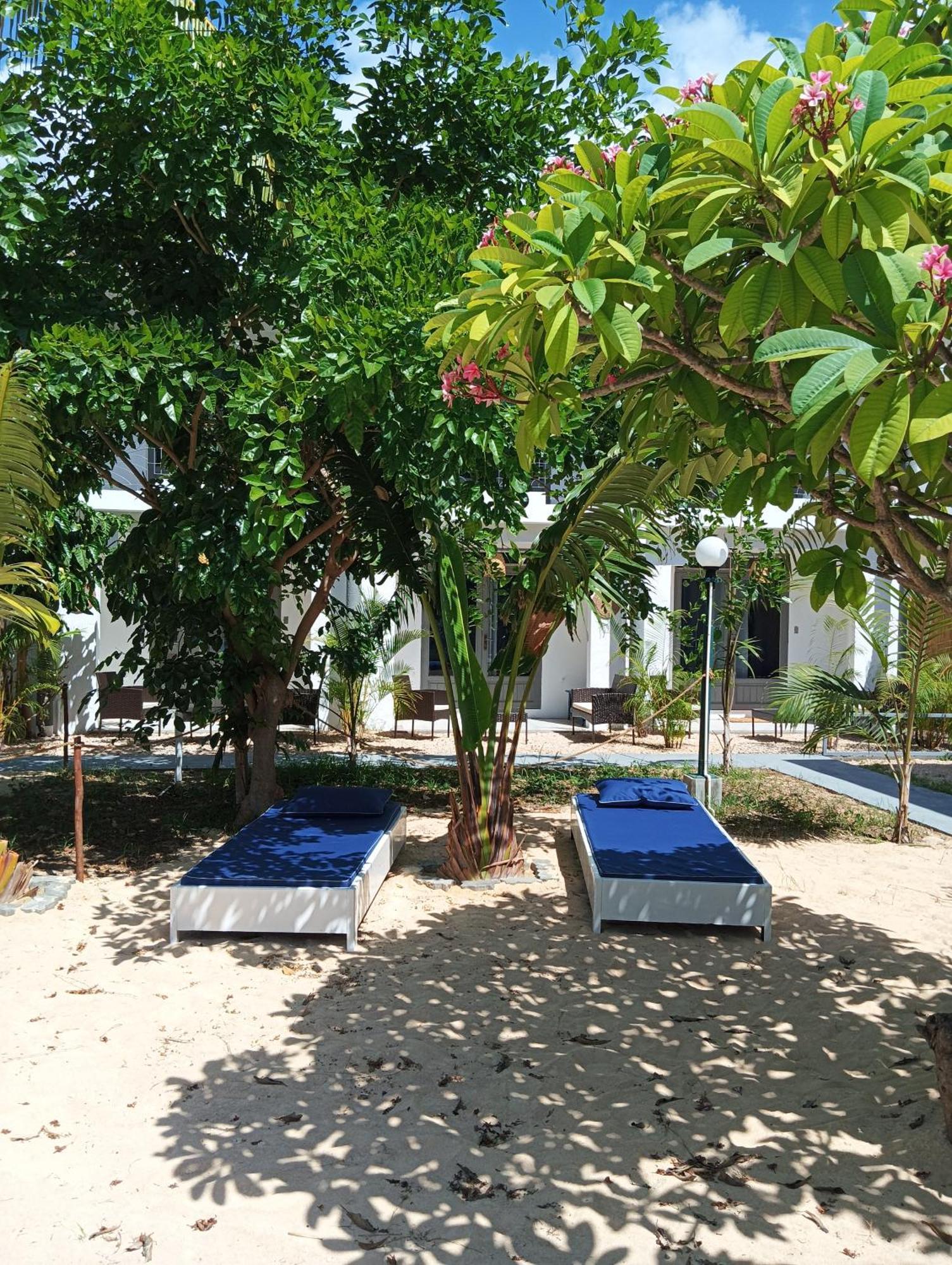 Exotica Sense Aparthotel Flic en Flac ภายนอก รูปภาพ