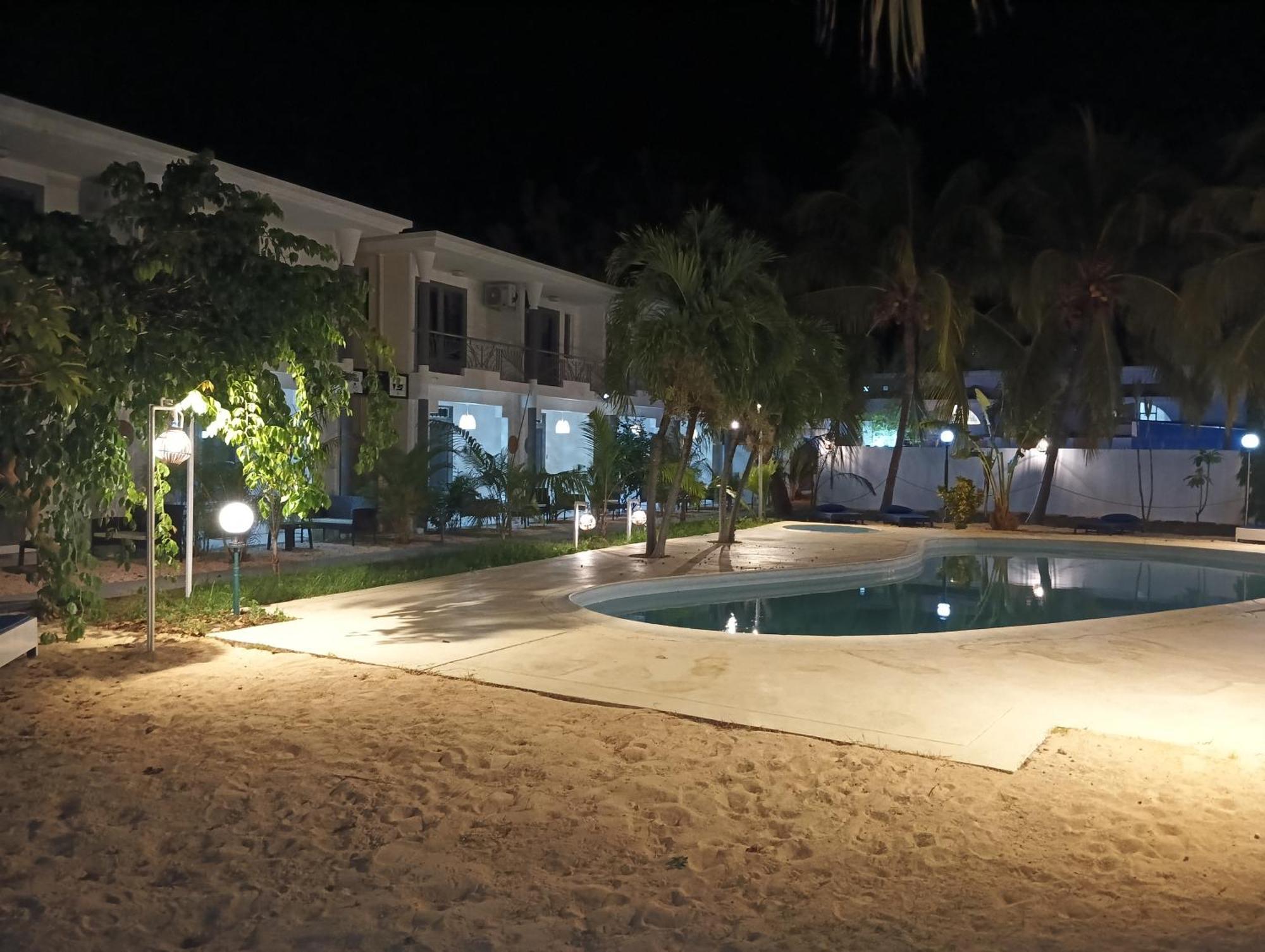 Exotica Sense Aparthotel Flic en Flac ภายนอก รูปภาพ