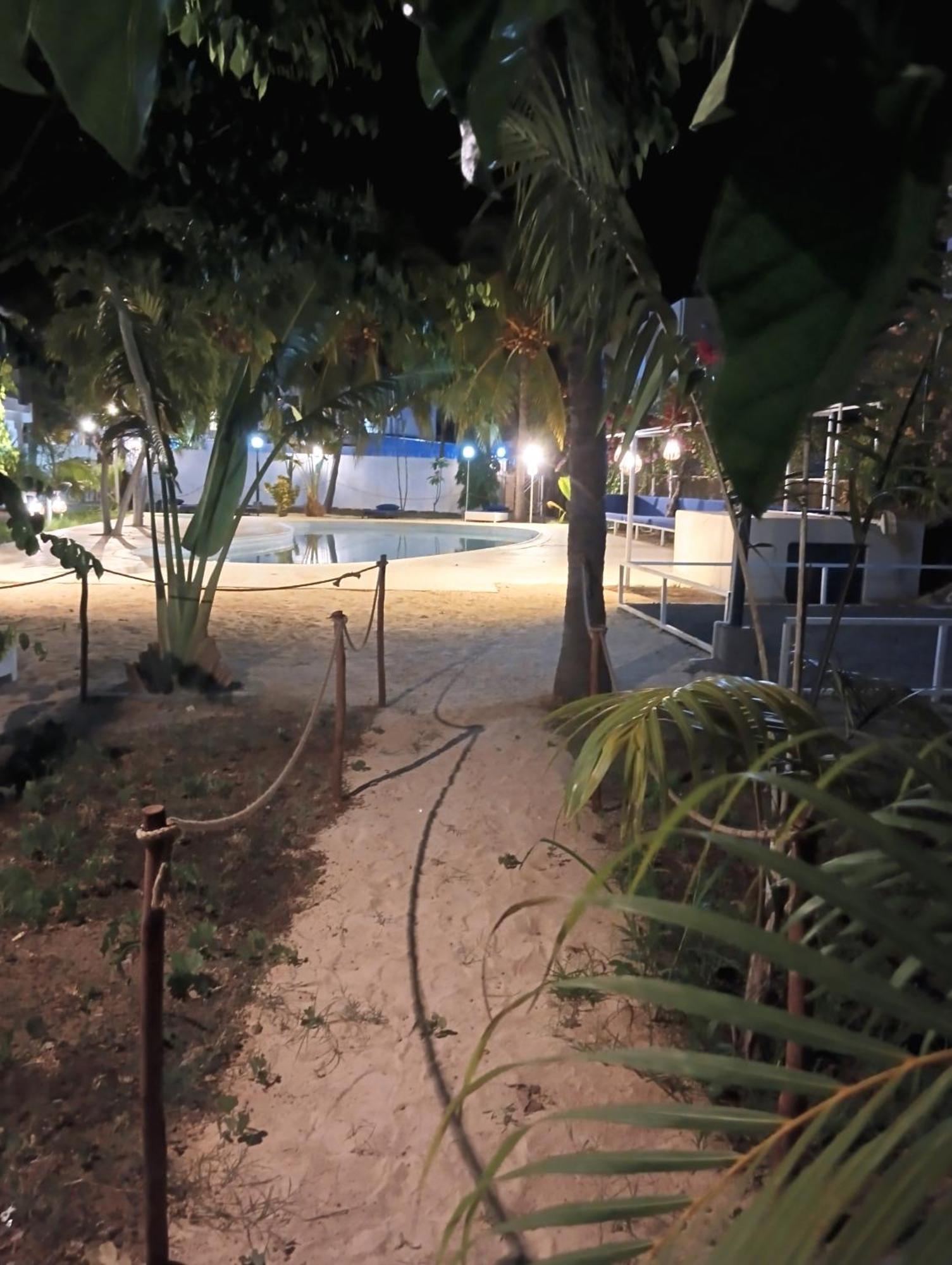 Exotica Sense Aparthotel Flic en Flac ภายนอก รูปภาพ